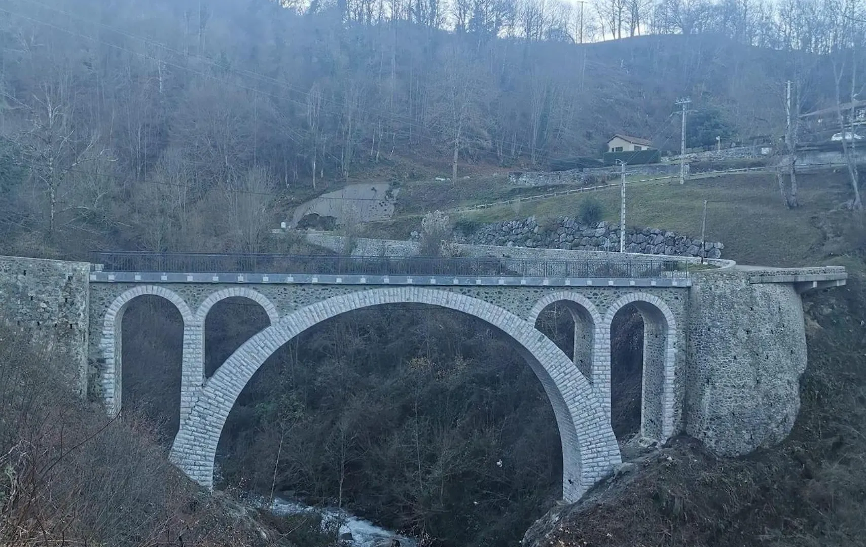 Vallee De La Barousse A Esbareich Hautes-Pyrenees